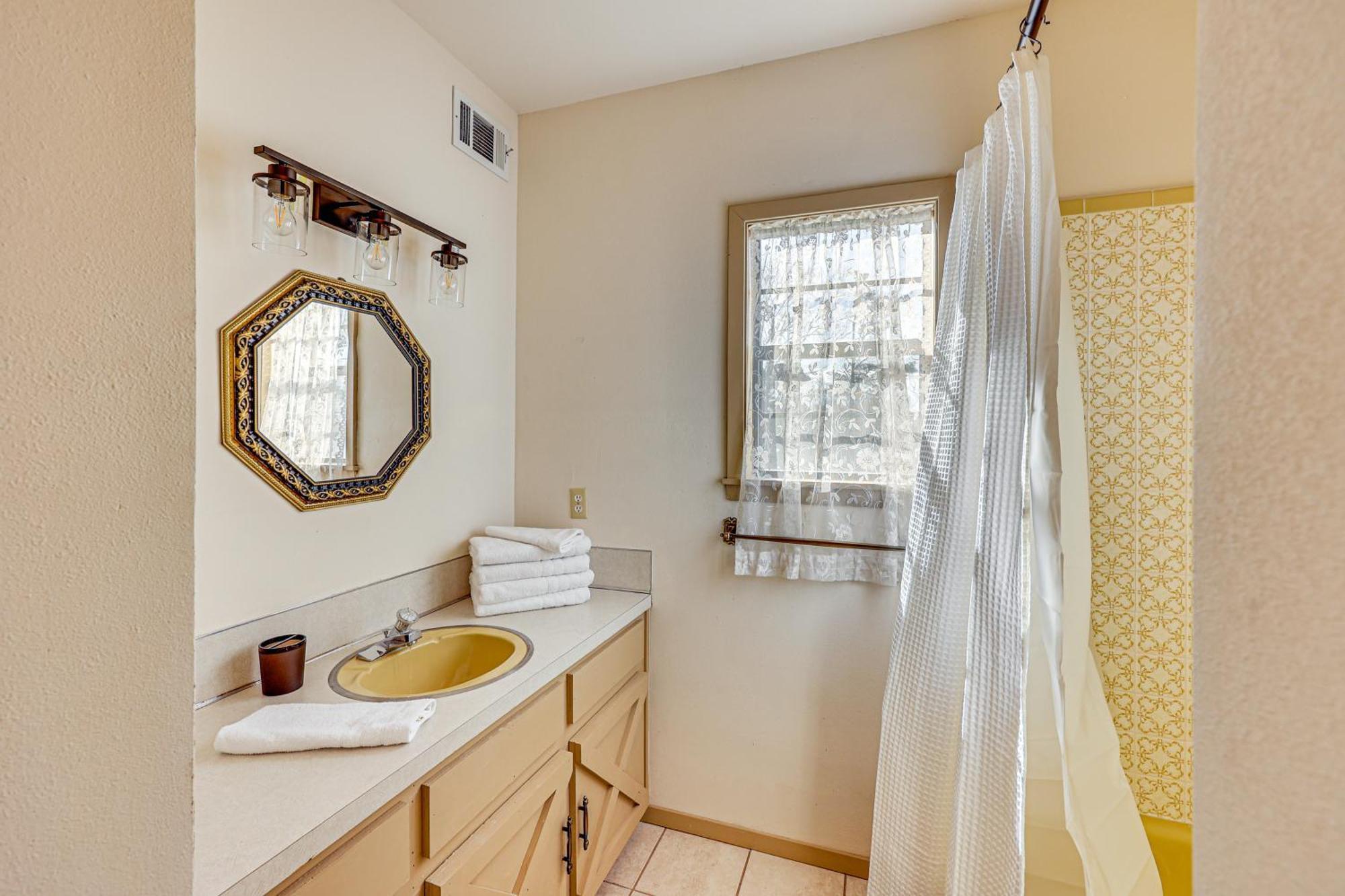 4 Mi To Lake Access Pet-Friendly Home In Bismarck ภายนอก รูปภาพ